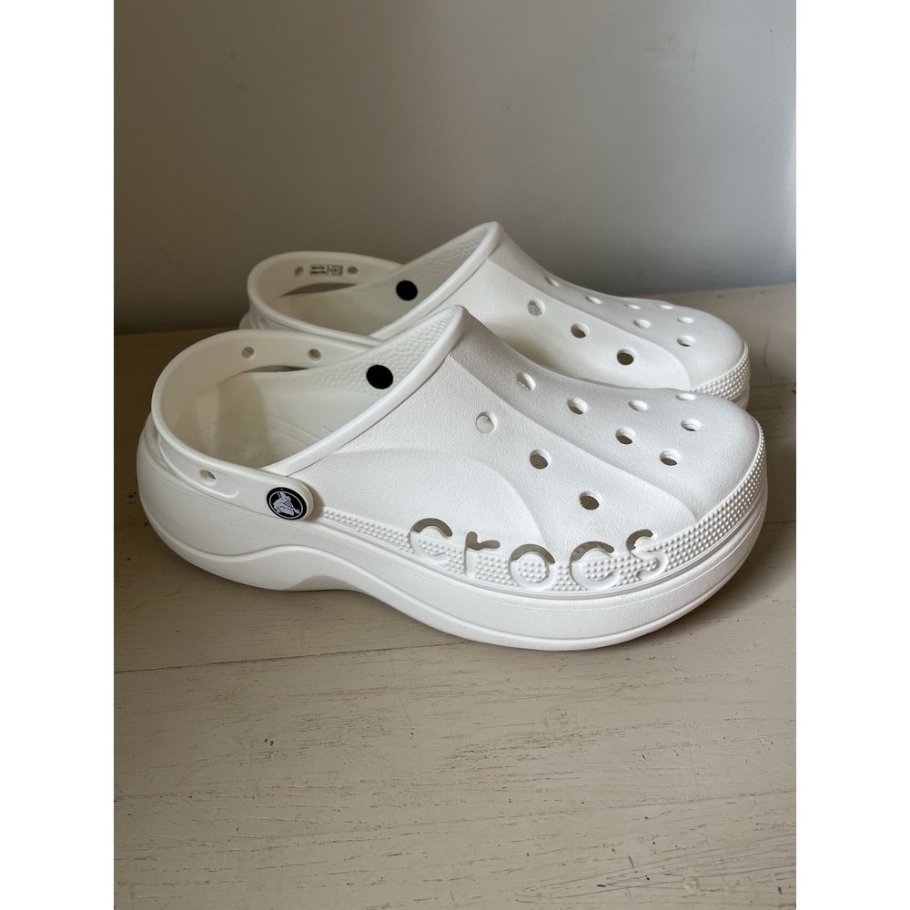 Crocs Women's Baya Clogs Platform White Shoes Slip On Size 10 Slip Resistant